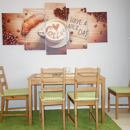 Tolstov-aparthotels Big 2,5 Apartment
