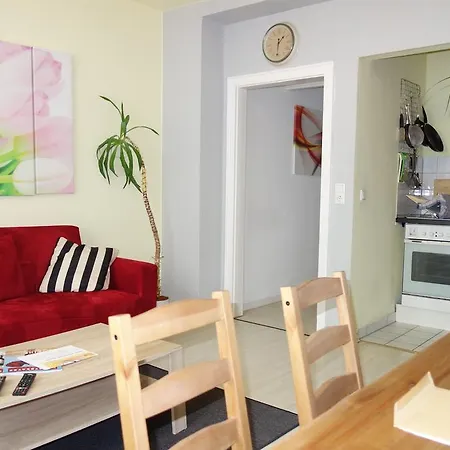 Tolstov-aparthotels Big 2,5 Apartment Dusseldorf